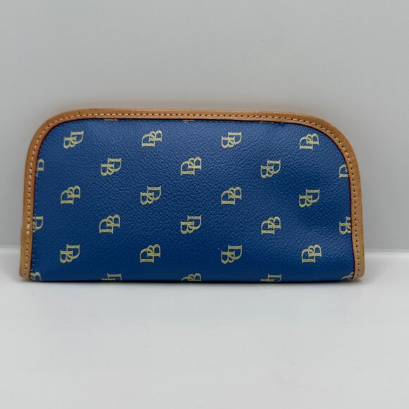 DOONEY & BOURKE Blue and Tan Signature Checkbook Wallet & Sunglasses holder - Picture 3 of 11